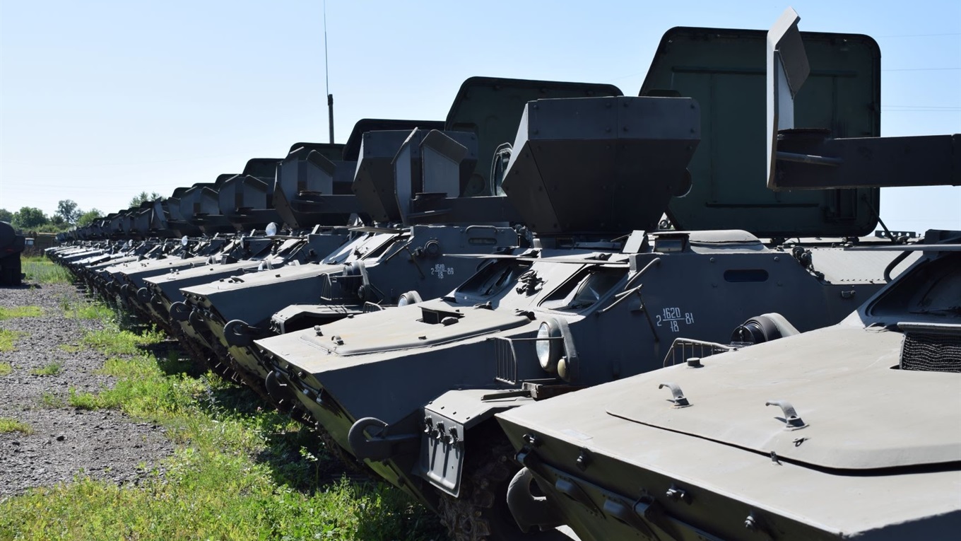 Армійські автомобілісти ремонтують, відновлюють і продовжують термін експлуатації автотехніки