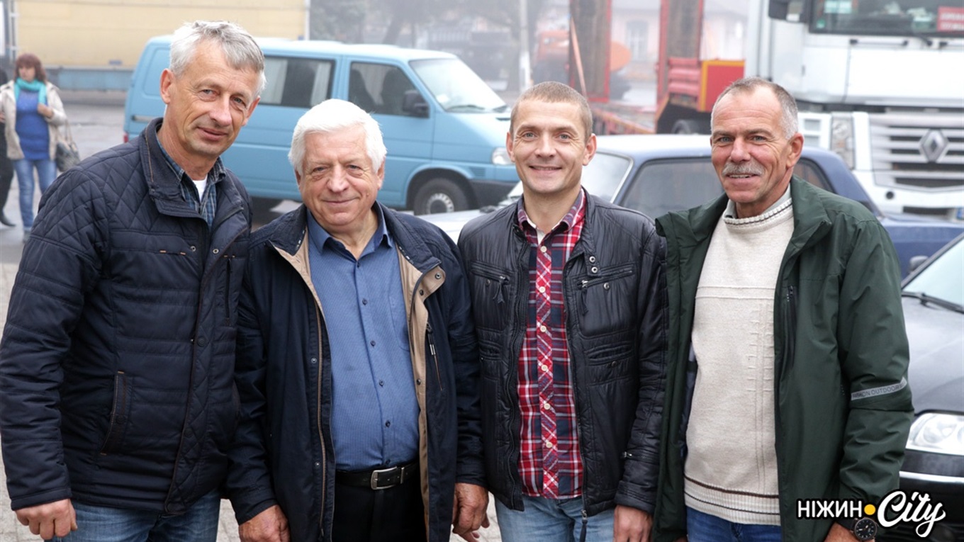 Ніжинські автомобілісти зі стажем — про те, як стали водіями та особливості професії