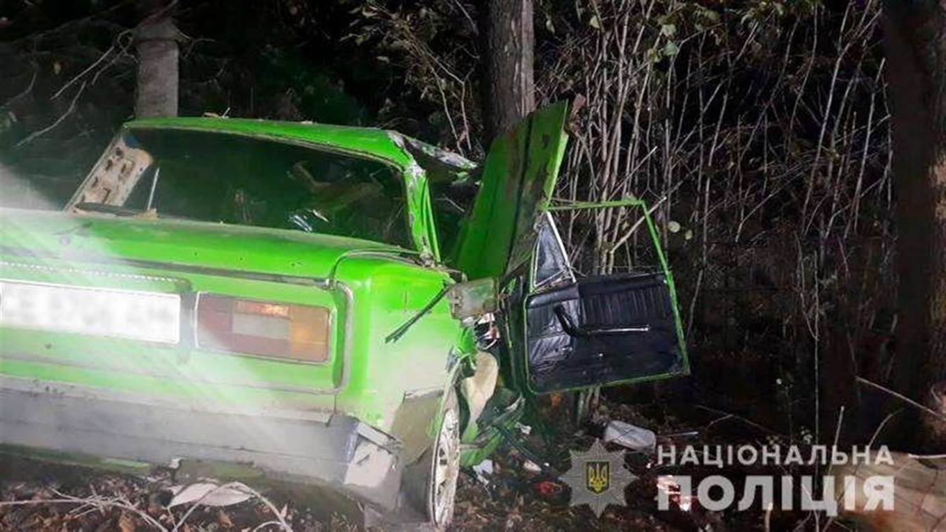 Нетверезий житель Гаврилівців спричинив ДТП, в якій загинула жінка. Дитина і ще двоє — травмовані