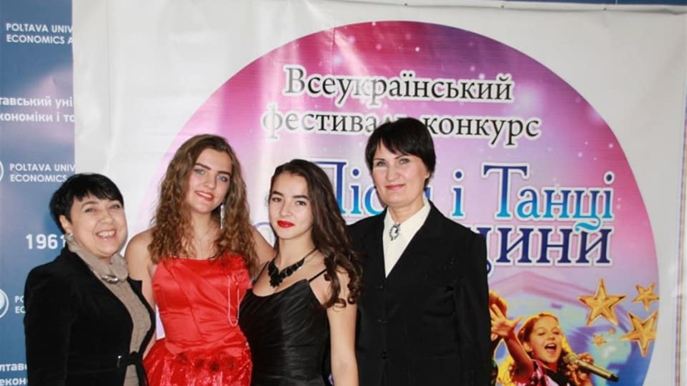 Студенты Торецкого музыкального колледжа триумфально выступили на конкурсе в Полтаве