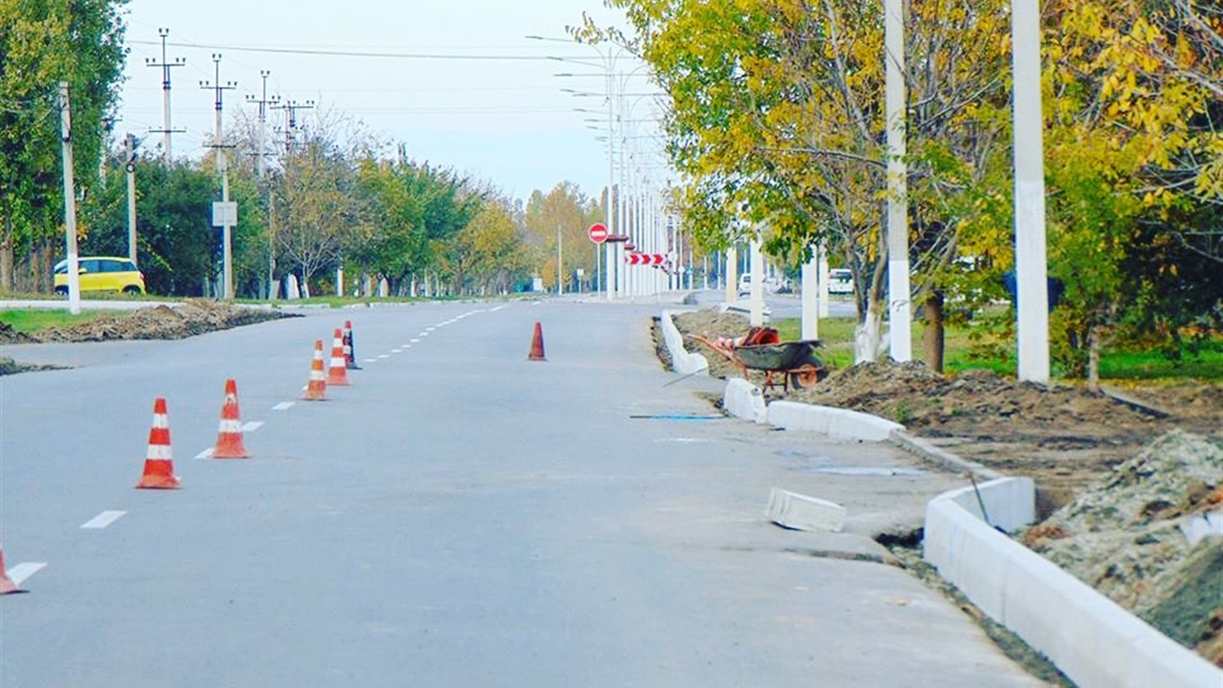 Погода позволяет: по всему Измаилу продолжаются ремонтные работы 