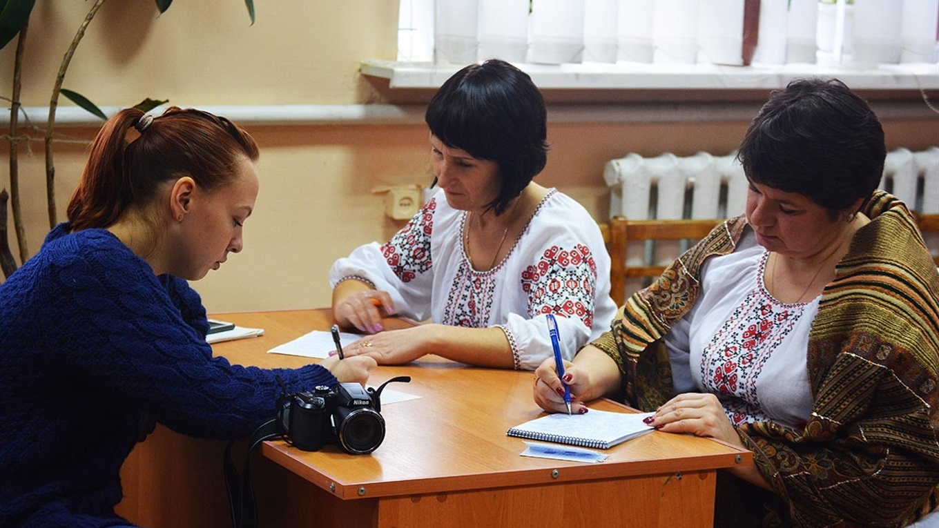 У Гадяцькій бібліотеці писали диктант єдності 
