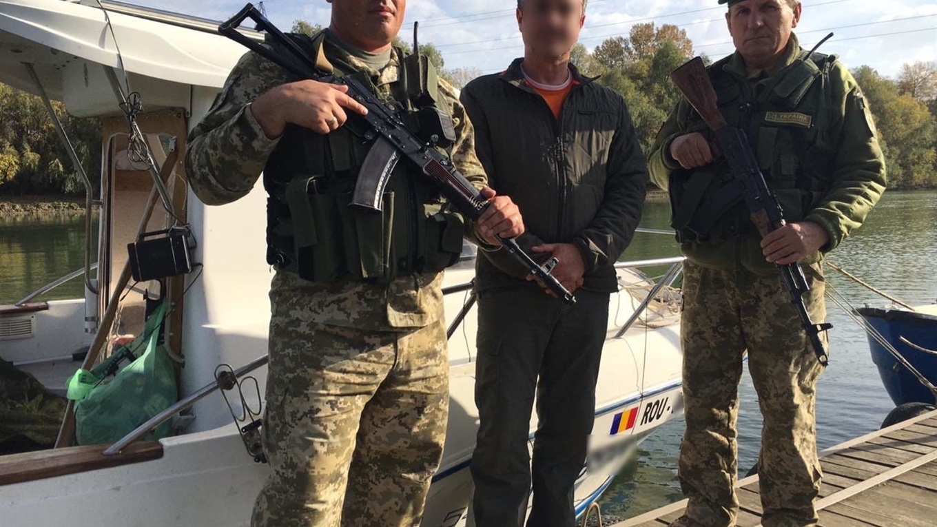 На Дунае измаильские пограничники задержали нарушителя госграницы 