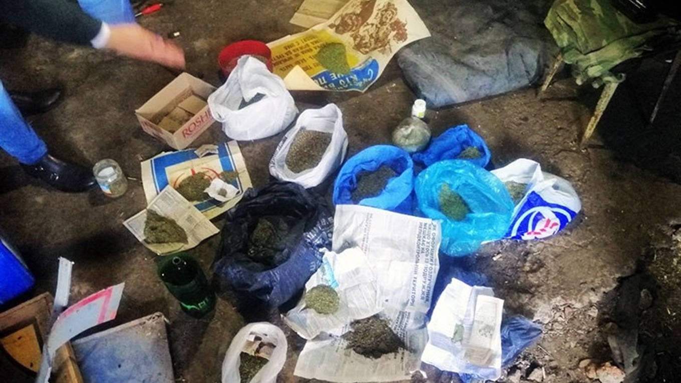 У жителя Волноваського району поліцейські вилучили понад 3 кг марихуани 