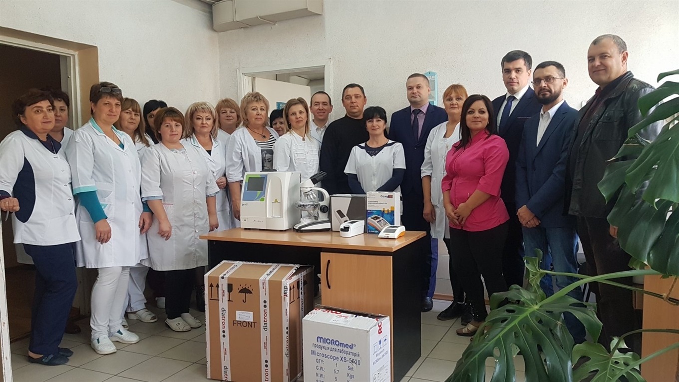 Для лабораторії Кіцманської райлікарні купили нового обладнання на 300 тисяч