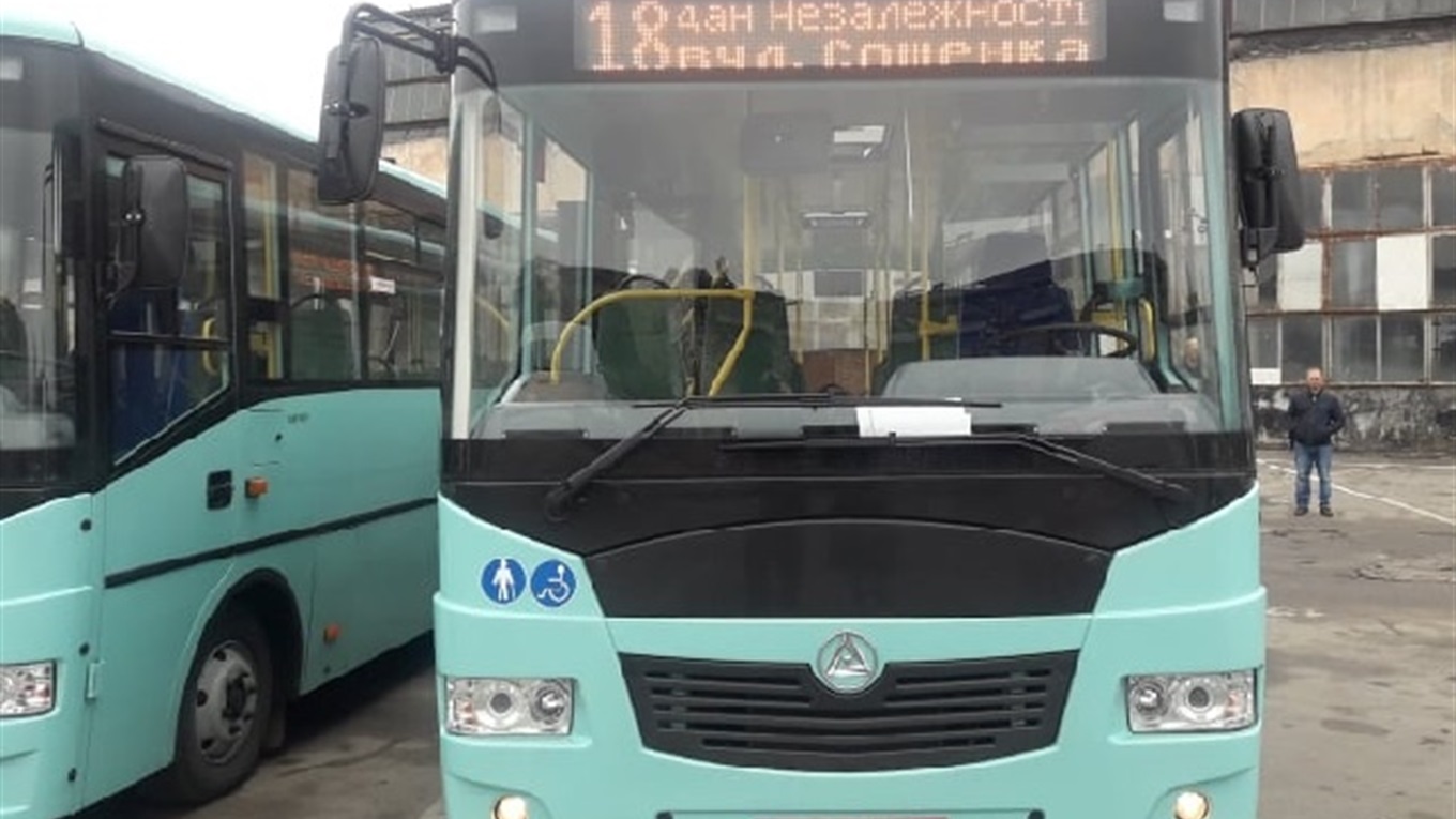 До Херсона прибула чергова партія автобусів, на які вже витратили понад 6 млн. гривень