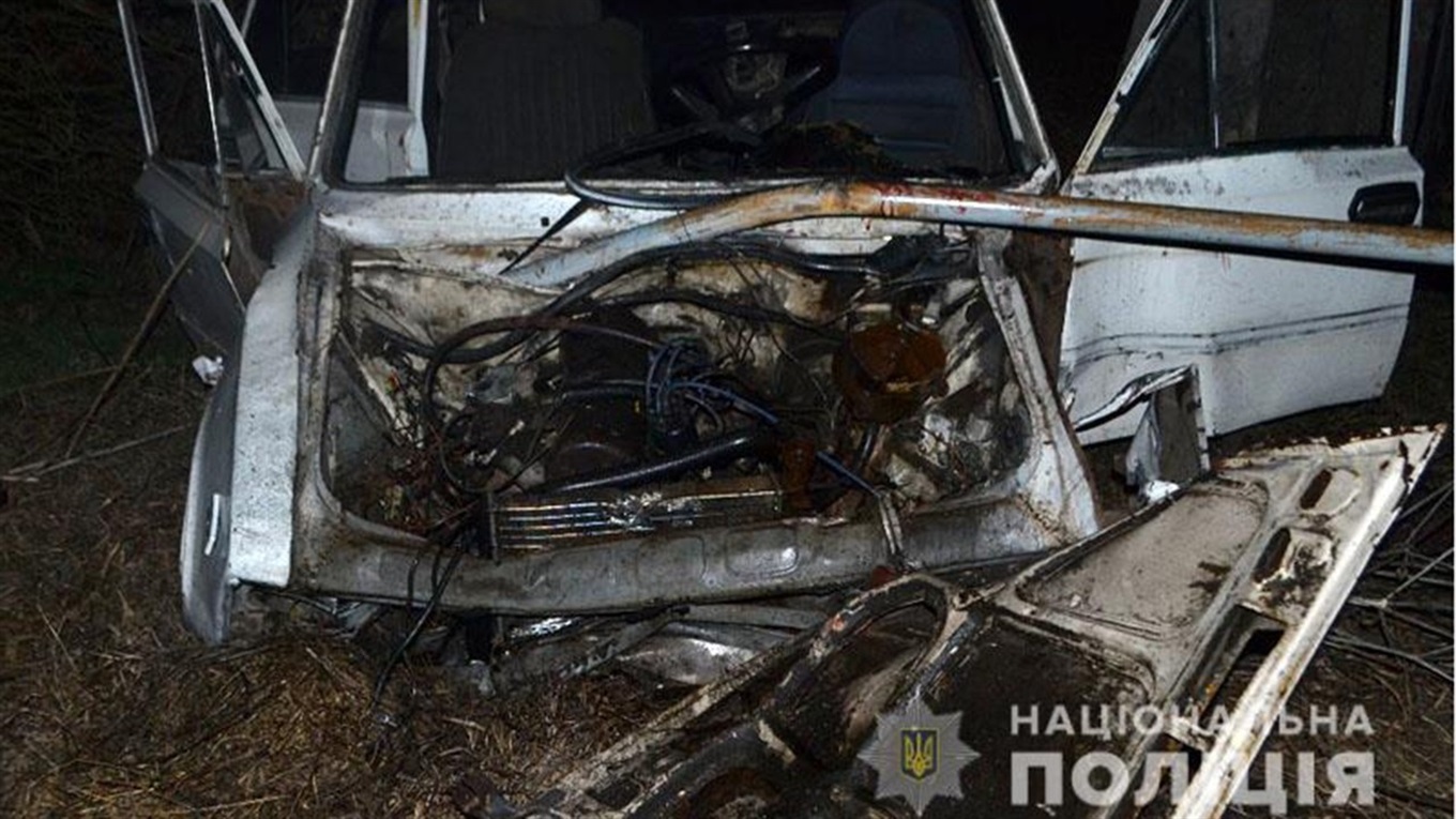 Один загиблий та троє постраждалих, такий  страшний результат дорожньої аварії у Торецьку