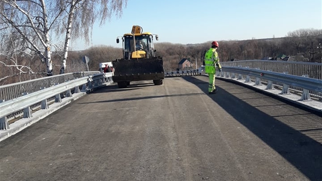 У Білопіллі після ремонту відкрили рух по мосту: подія, яку чекали кілька місяців