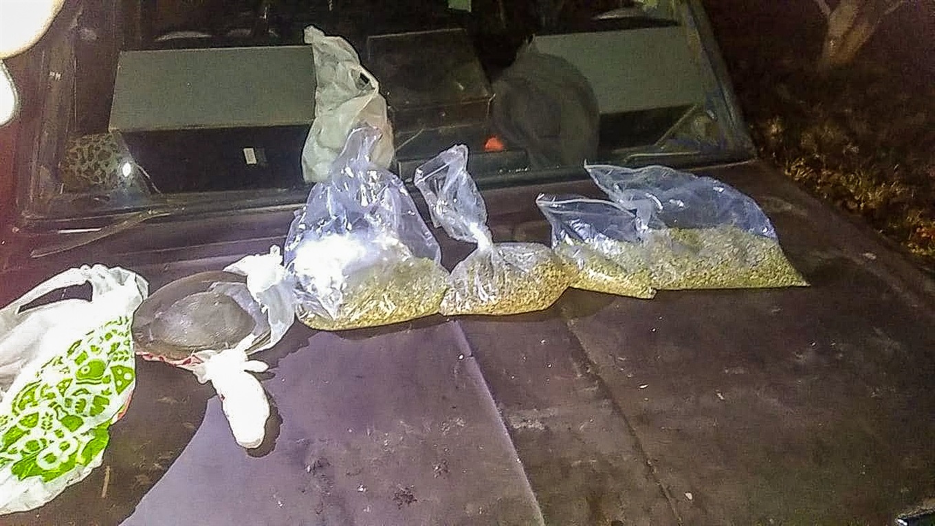 Кагарлицькі поліцейські виявили у водія та пасажира "жигулів" наркотики