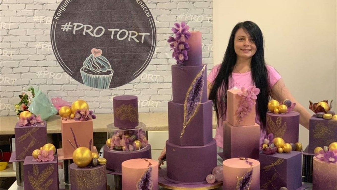 Короваї і торти Тамари Павлюк є справжніми витворами кондитерського мистецтва: фото