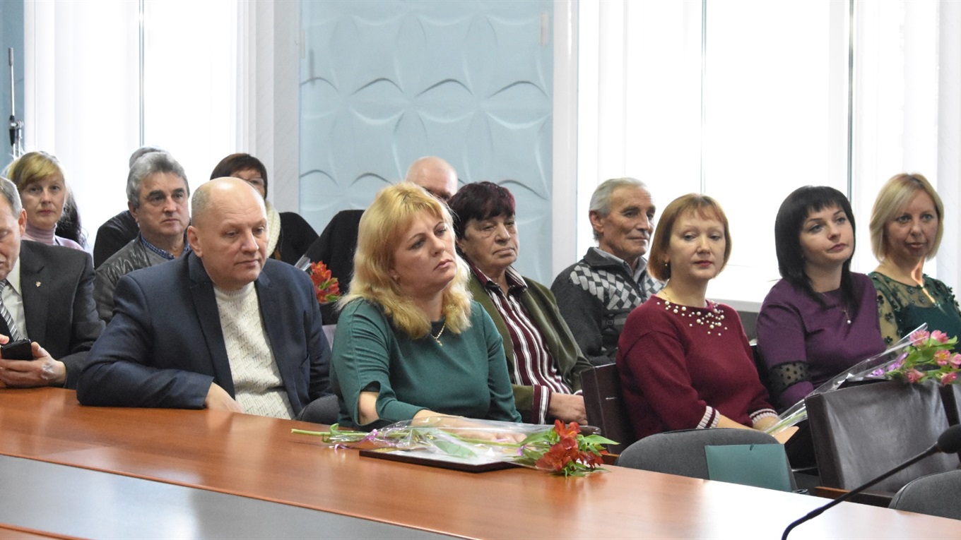 В Нижніх Сірогозах відзначили День місцевого самоврядування 