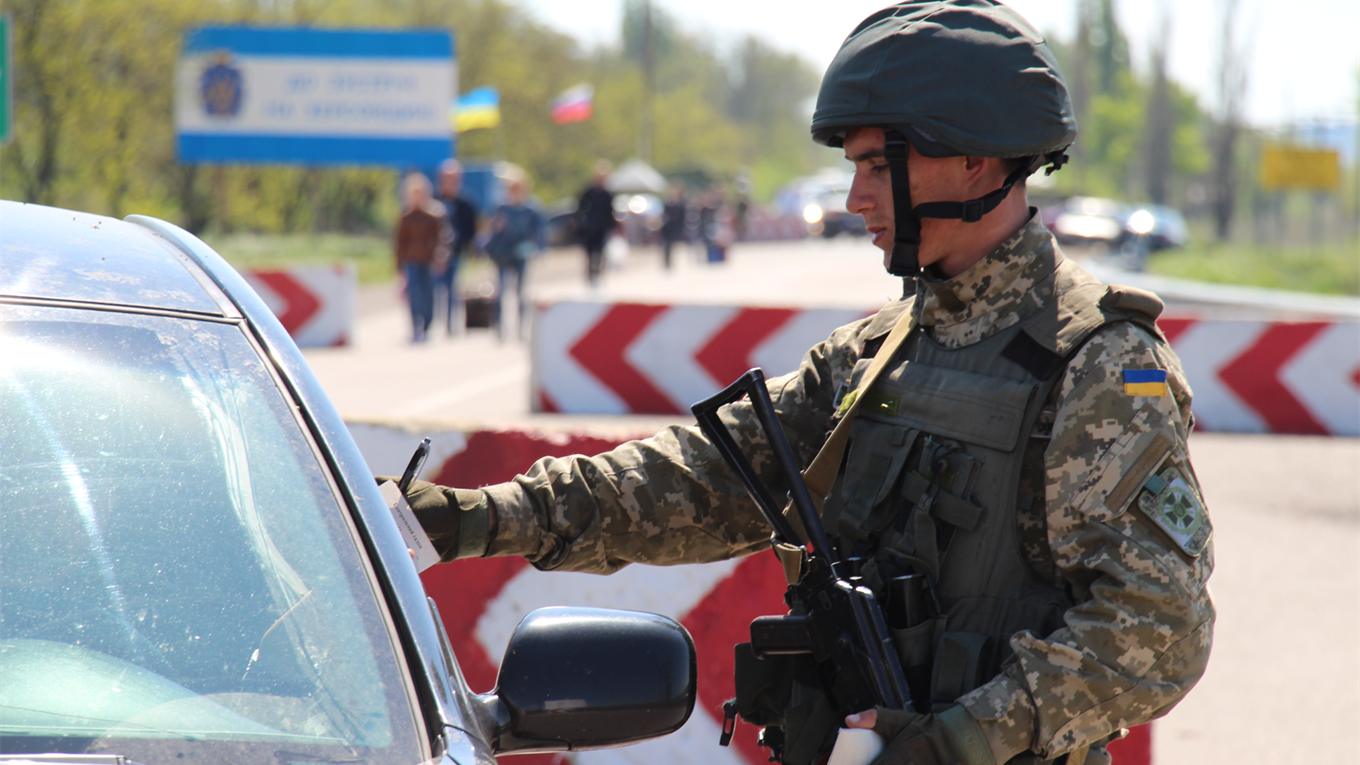 Пограничники опровергают информацию, что админграницу надо пересекать только с загранпаспортом