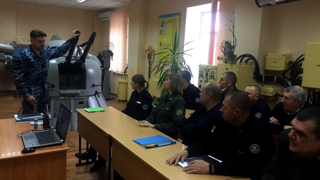 Преподаватели Учебного центра Морской охраны обменялись опытом с коллегами