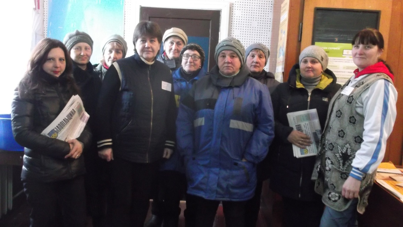 "Білопільщина" провела День передплатника у Ворожбі та порадувала своїх читачів солодощами