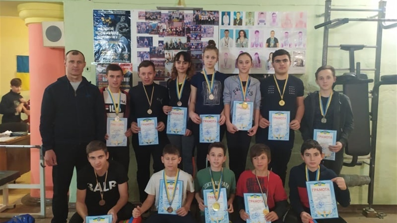 4 золотих, 5 срібних та 3 бронзових нагороди завоювали нижньоторгаївські пауерліфтери