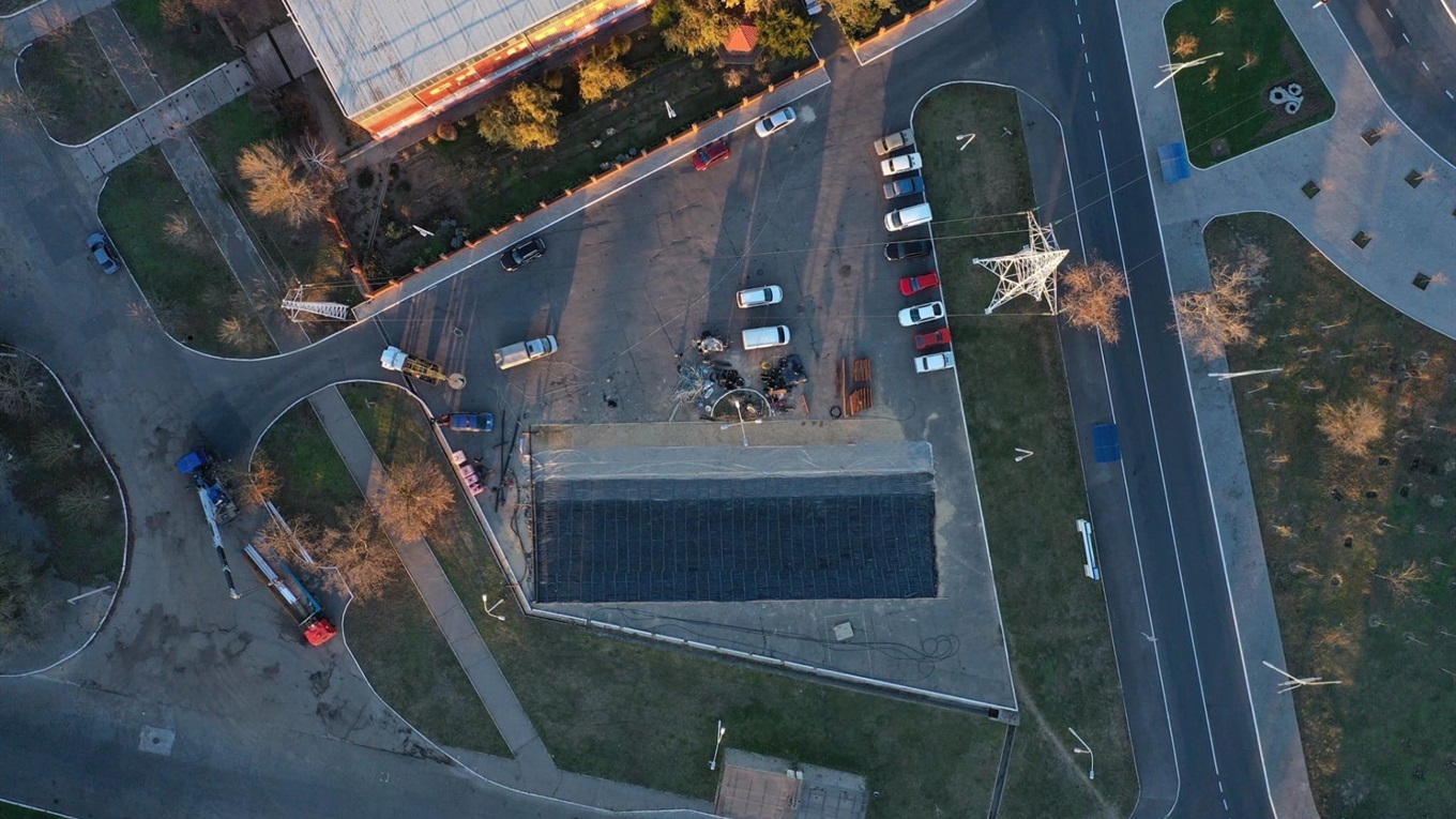 Подарок под елку: в воскресенье в Измаиле откроют ледовый каток 