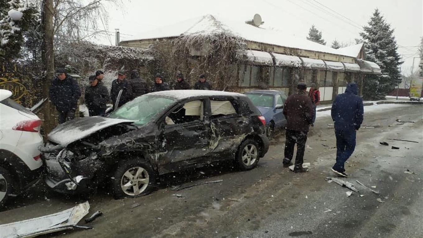 У Мамаївцях зіткнулося 4 авто, є потерпілі