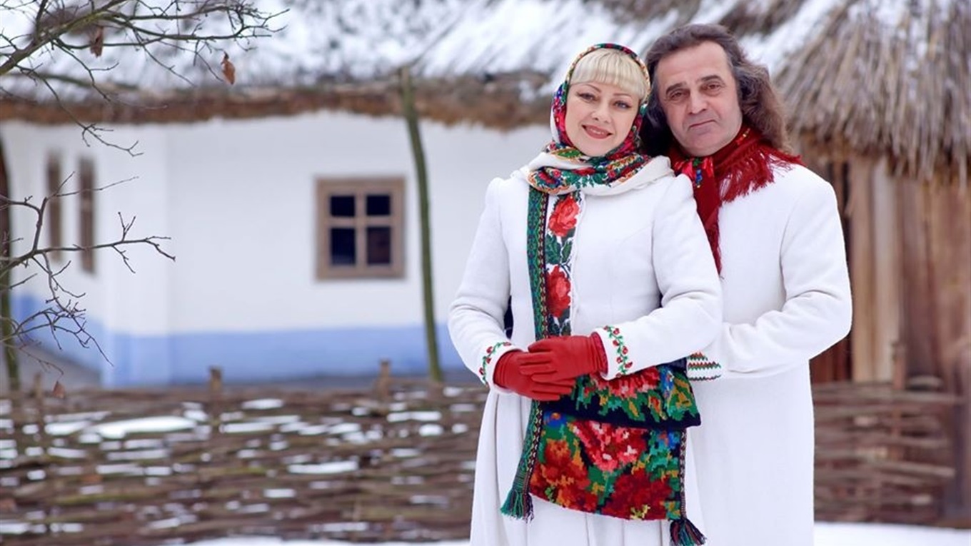 1 січня народилася Оксана Савчук з дуету "Писанка". Послухате добірку колядок в їх виконанні