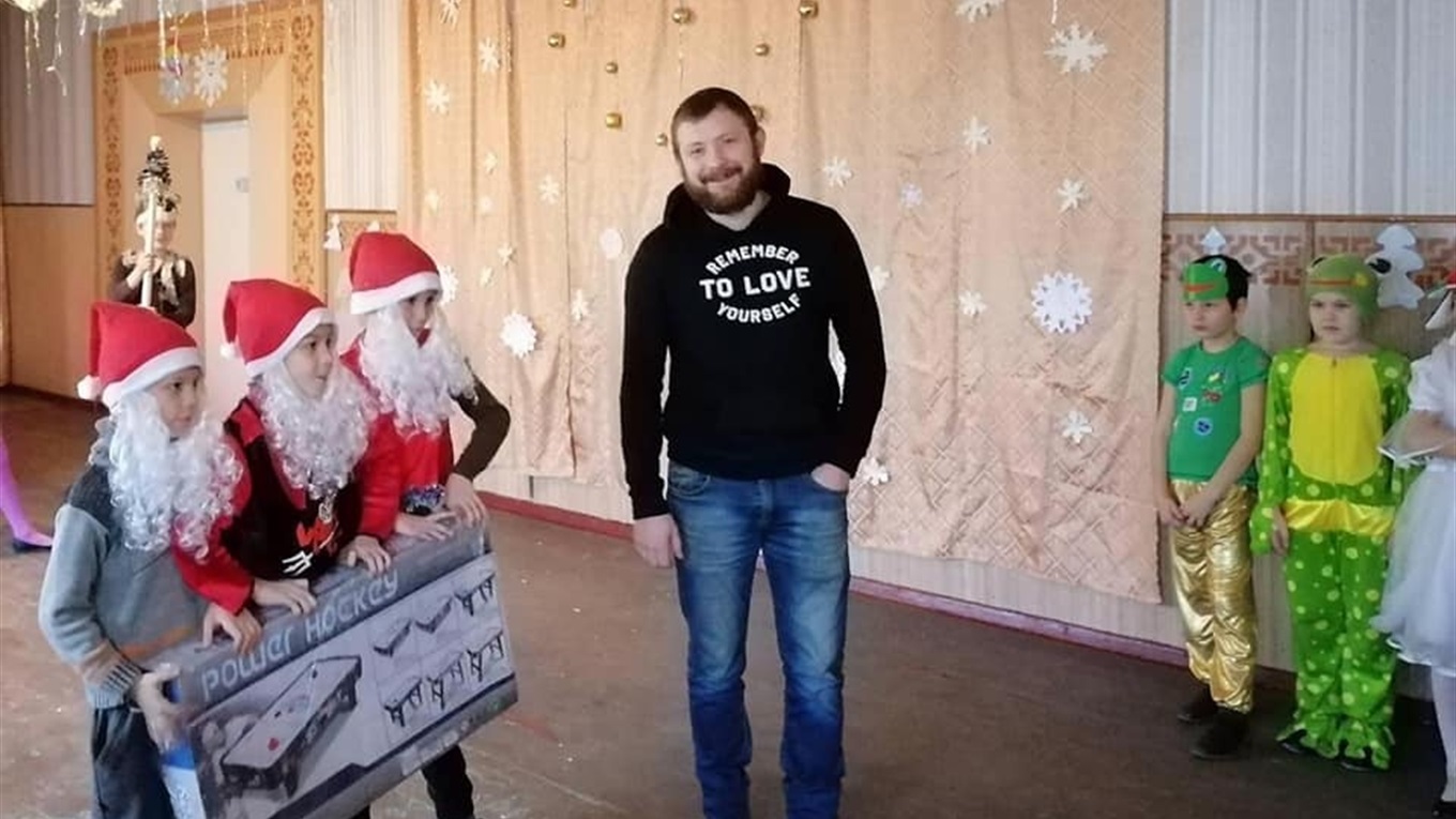 Подаруночок під ялинку від приватного підприємця для білопільських школярів