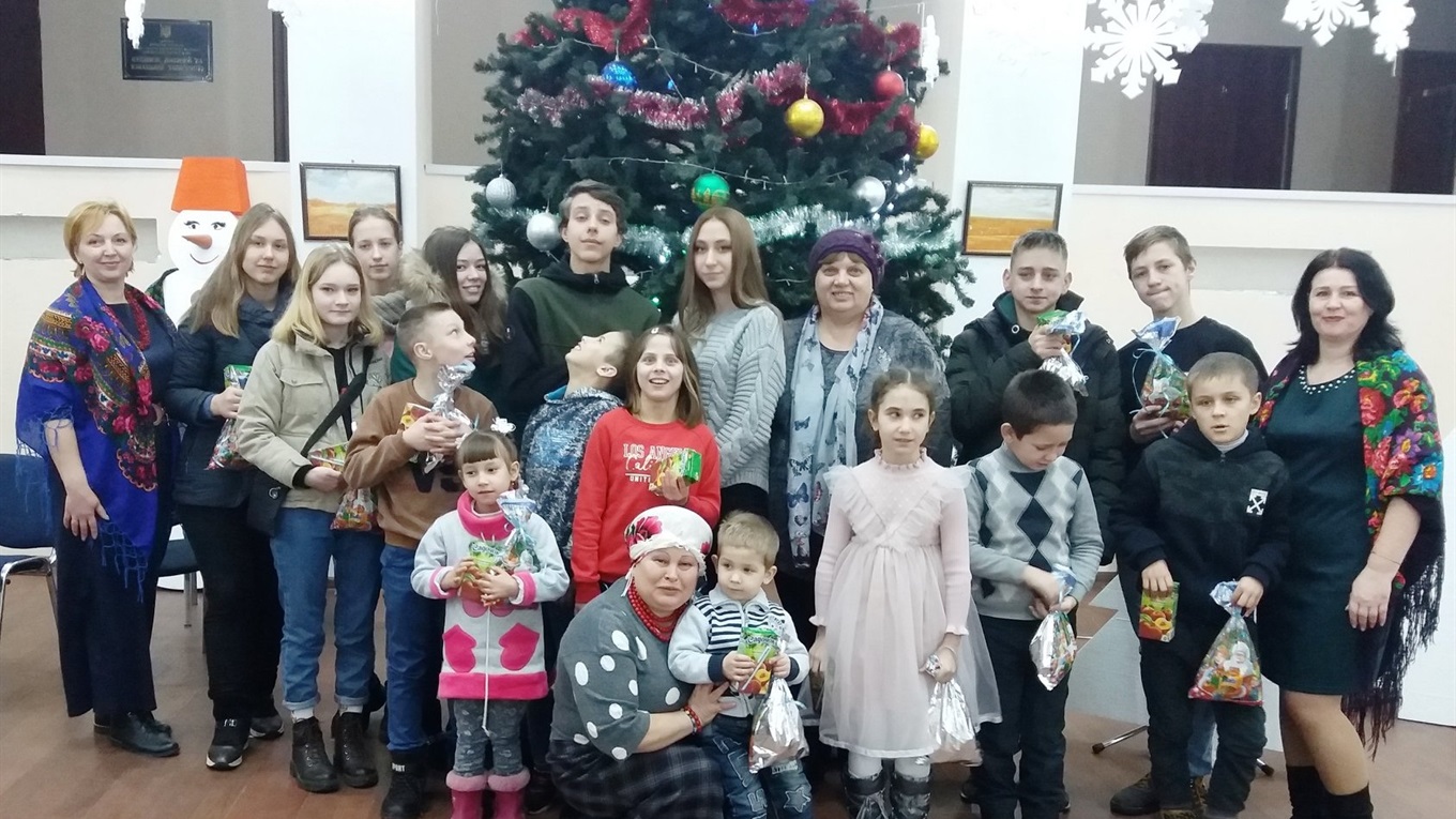 У Ржищеві провели Новорічно-Різдвяне свято для дітей, які залишилися без батьків
