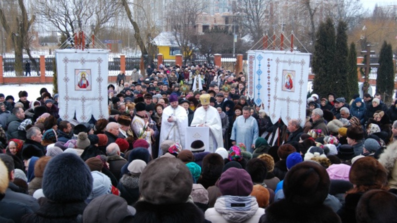 Водохрестя: розклад богослужінь у храмах Калуша
