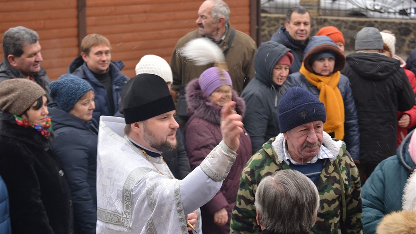 Водохреще-2020 у Гадячі: святили воду і пірнали  