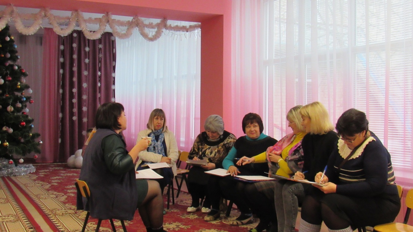 Як знайти рішення своєї проблеми? Запишись на курси від Волноваських психологів