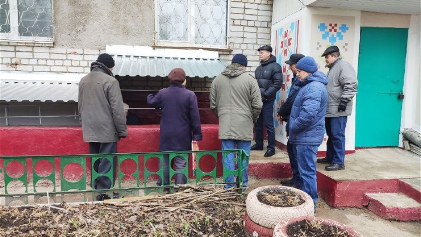 "Харківенергоремонт" призначив зустріч містянам щодо платіжок. Але сам на неї не з'‎явився