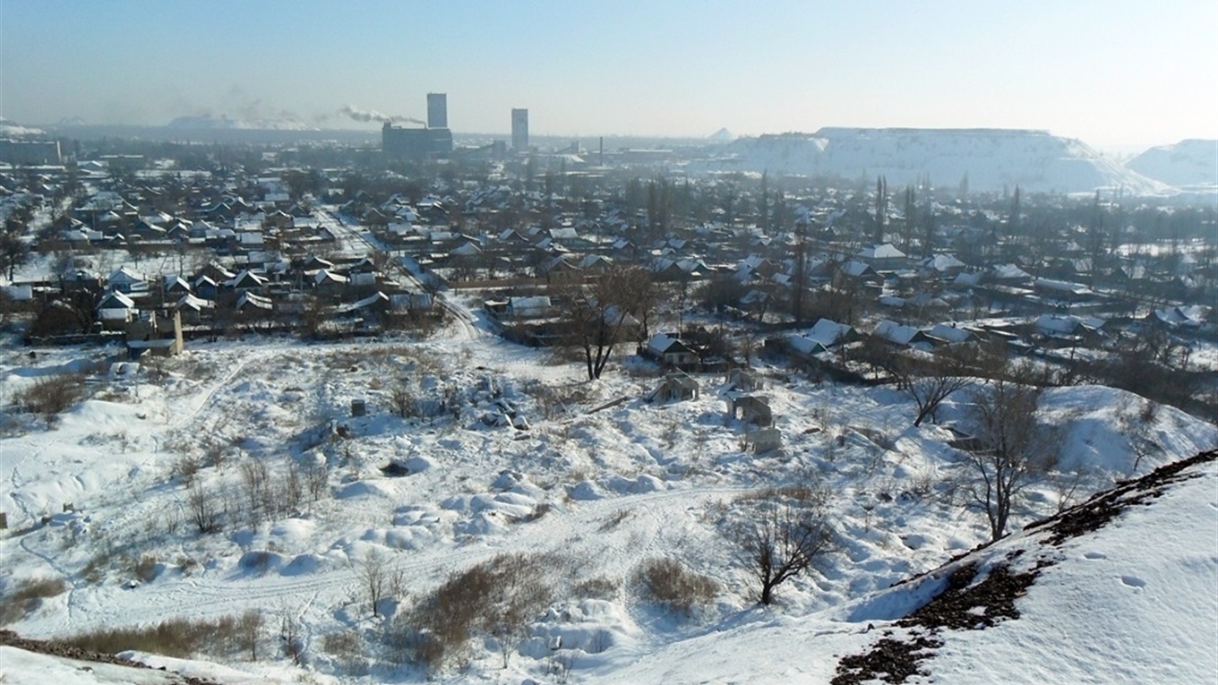 Торецк зимой. Угадай городские строения по зимним фото