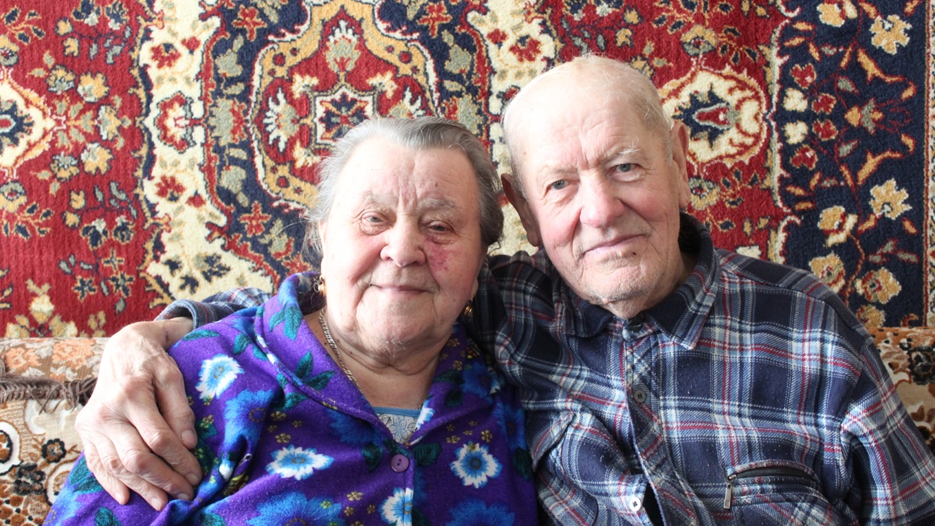 Прожили 65 лет в любви и согласии: история семейной пары из Попасной