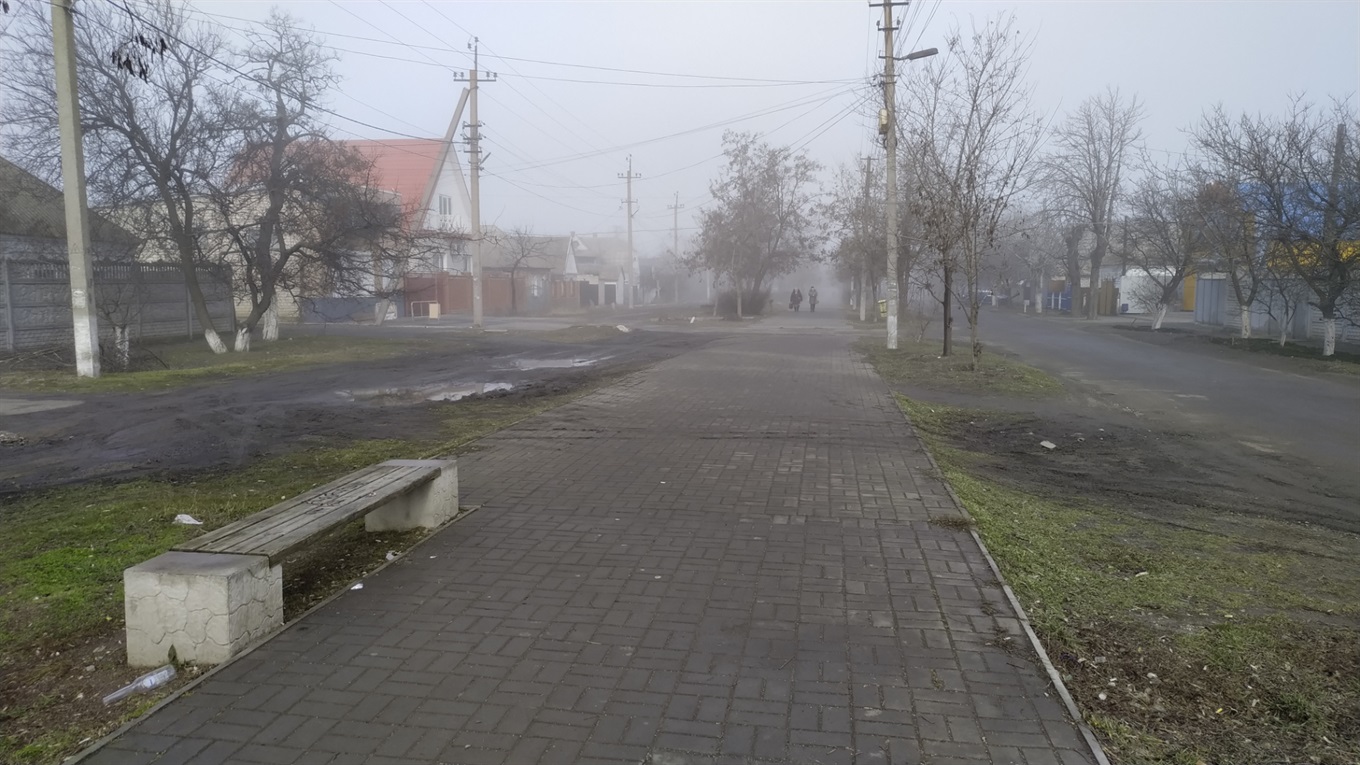 По улице Суворова разнесут «мусорные» памятки и добавят лавочек