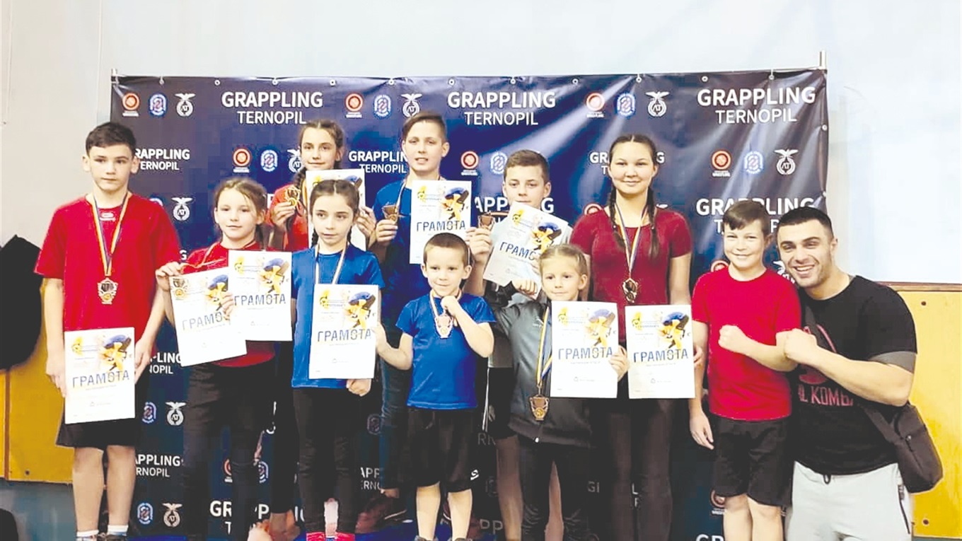 Спортсмени з Киселева  зайняли призові місця  у змаганнях з греплінгу