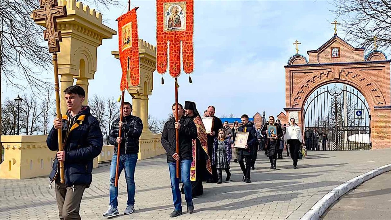 В Измаиле на 8 марта прошел крестный ход (видео)