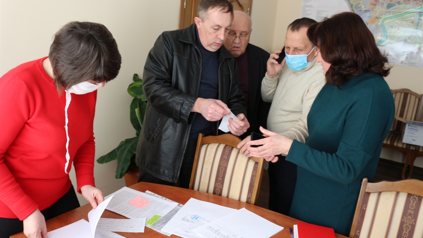 У Старокостянтинів доставили нову партію засобів індивідуального захисту