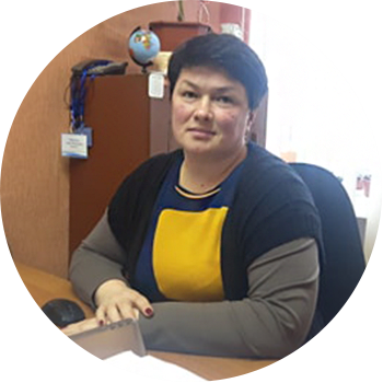 Олена Тарасюта, директор Володимирецького НВК «ЗОШ І - ІІІ ступенів - ДНЗ»