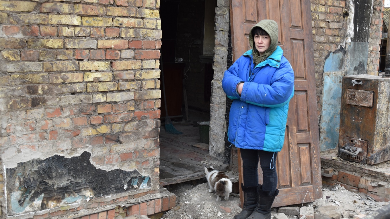 «Моя хата горить, а нічого зробити не можу». Тетяна Стойда розповіла про пожежу в Студениках