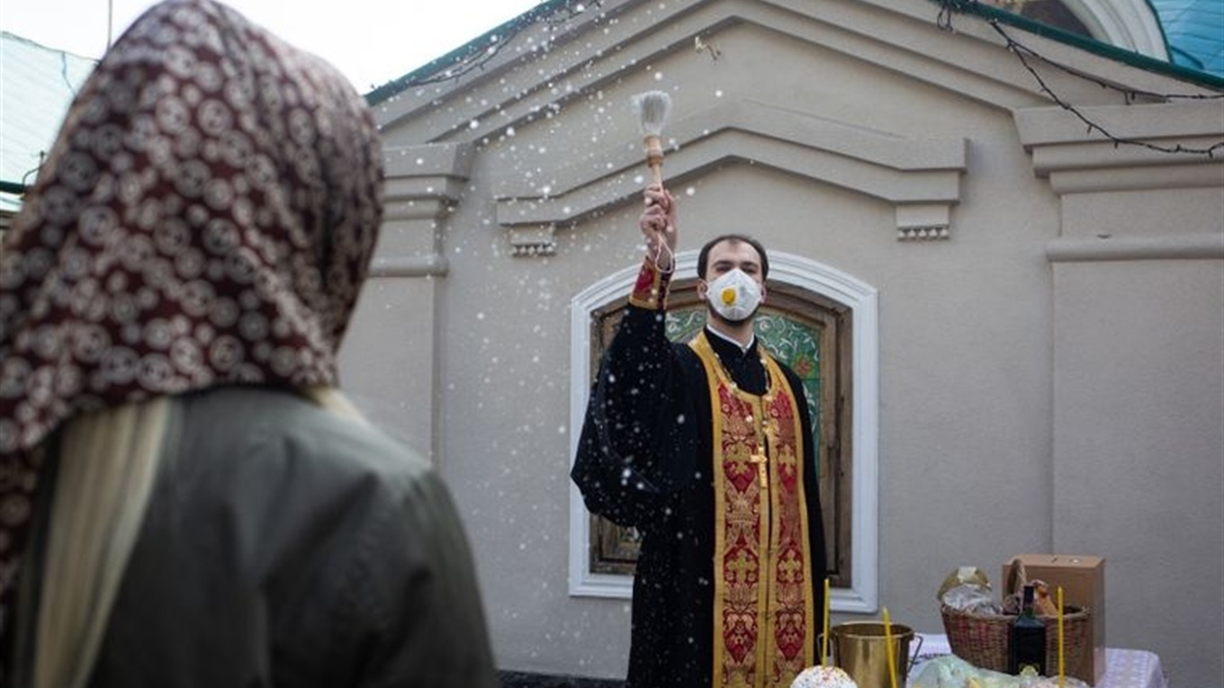 Паски на Корюківщині освячували в усіх храмах, крім брецького. Прийшло понад 300 вірян