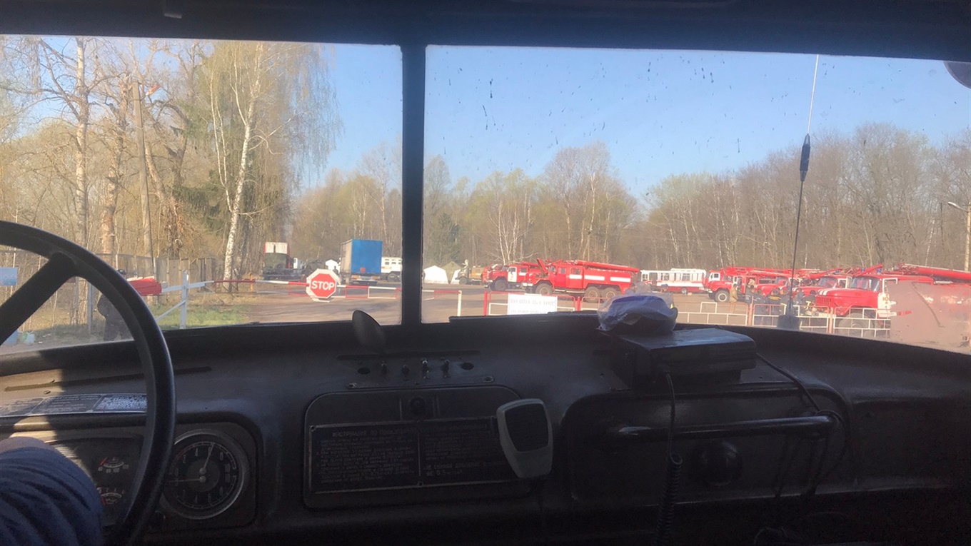 Білопільські рятувальники працюють у Чорнобильській зоні, гасять пожежі 