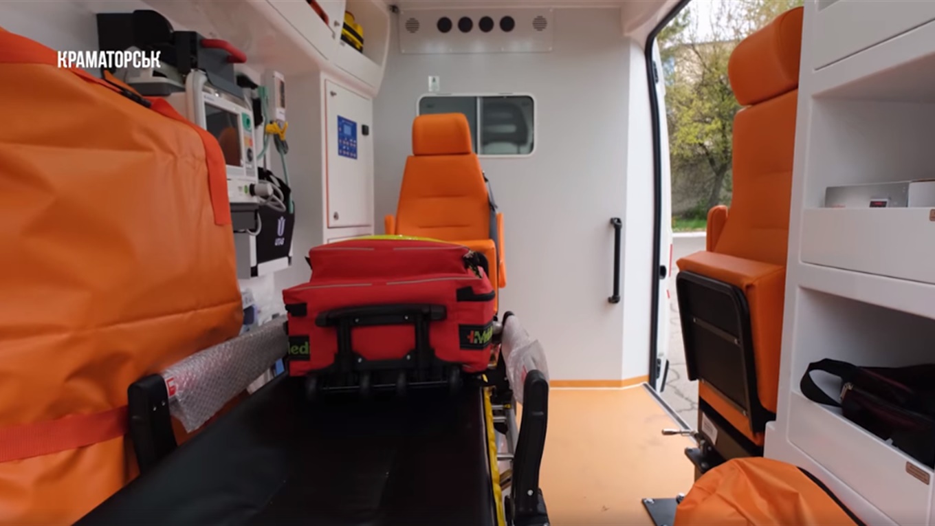 У Волноваській станції швидкої допомоги отримали нові автомобілі: заява голови облдержадміністрації