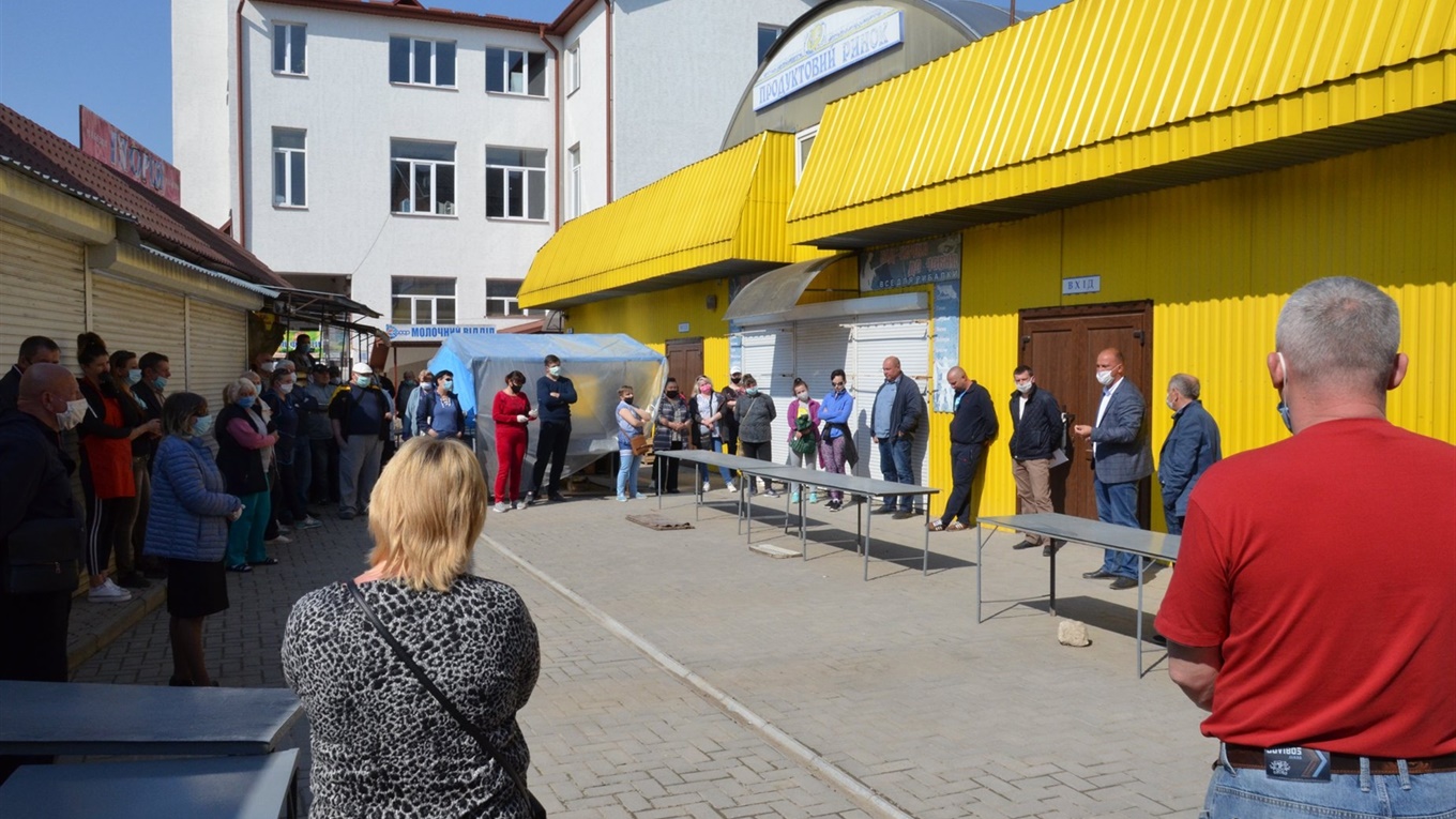 У Чорткові відбулася зустріч міської влади з підприємцями щодо відкриття продовольчого ринку