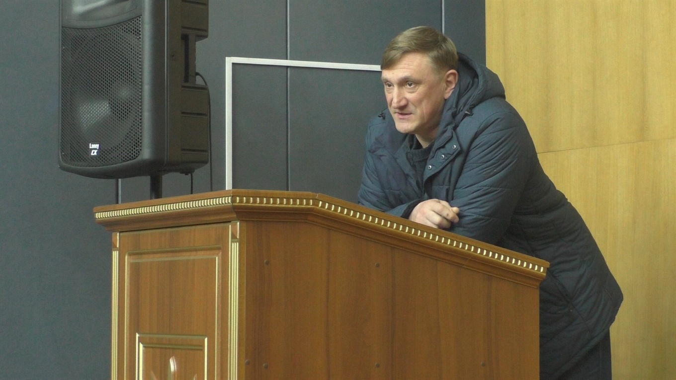 30 тисяч не межа: скільки заробляє Андрій Аксьонов та голови інших міст Донецької області