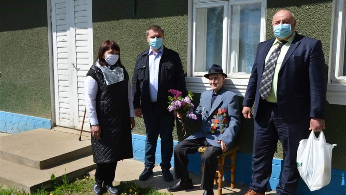 На Кіцманщині вшанували ветеранів Другої світової та пам'ять тих, хто вже відійшов у вічність