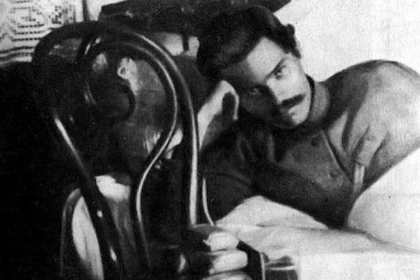 Нестор Махно во время пребывания в Старобельске. 1920 год