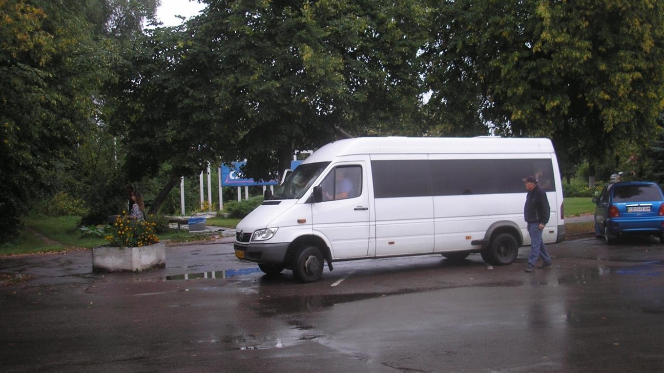 Почали курсувати маршрутки з Корюківки у Чернігів