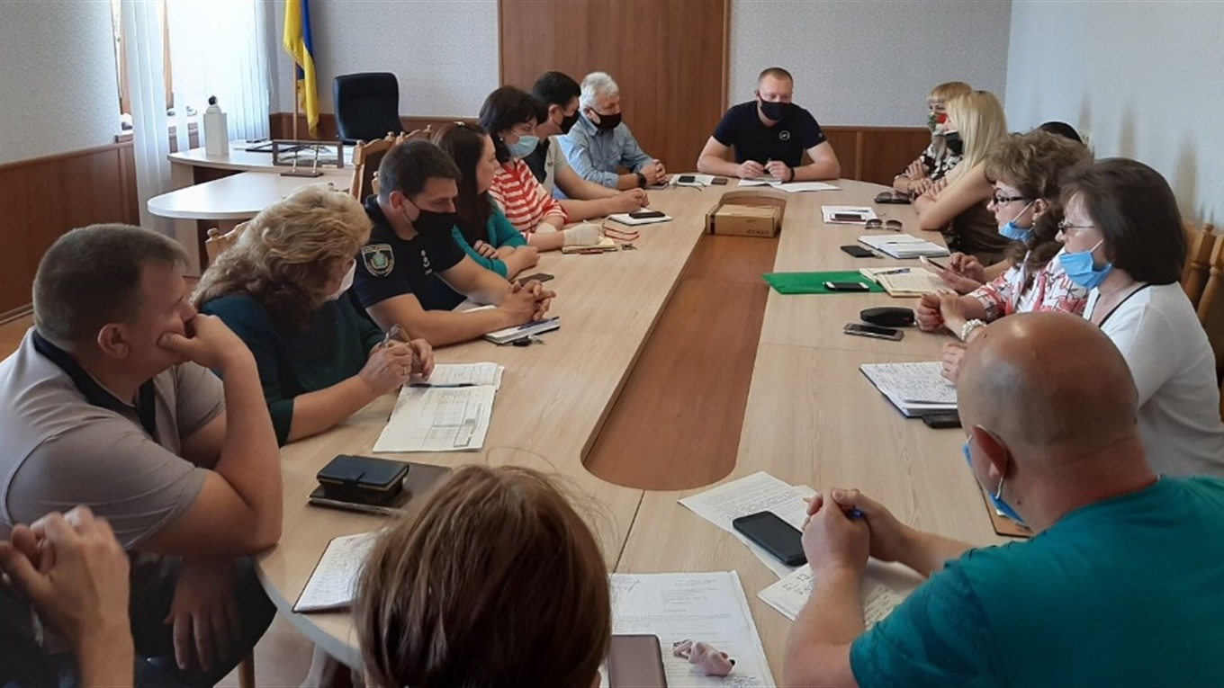 Посадовці контролюють курортний сезон на Арабатській Стрілці