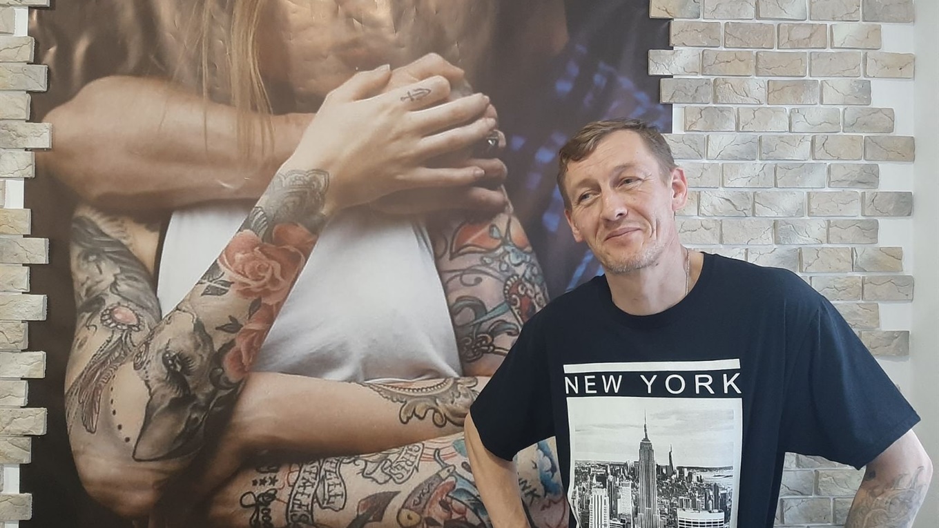 Хочу реальну картину на тілі: майстер Сергій Хома набиває "живі" тату