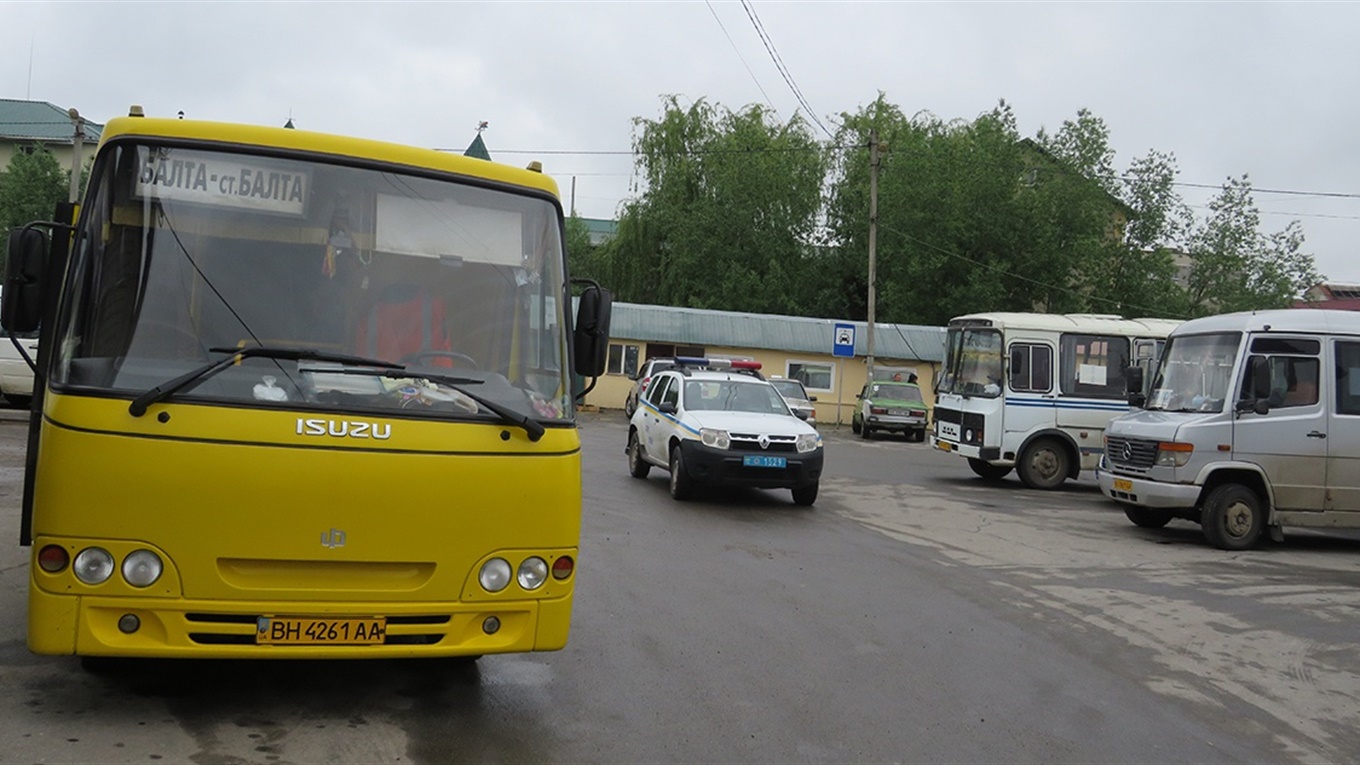 Чи є загроза коронавірусу в балтських автобусах і кафе. Власникам приготуватись до перевірок