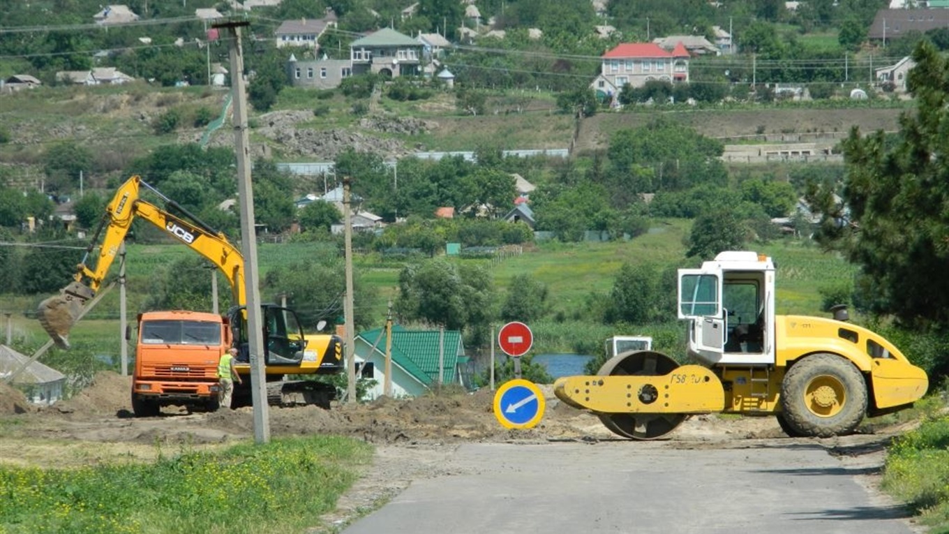 Будівництво понтоного мосту через Південий Буг розпочалося з боку Богданівки 