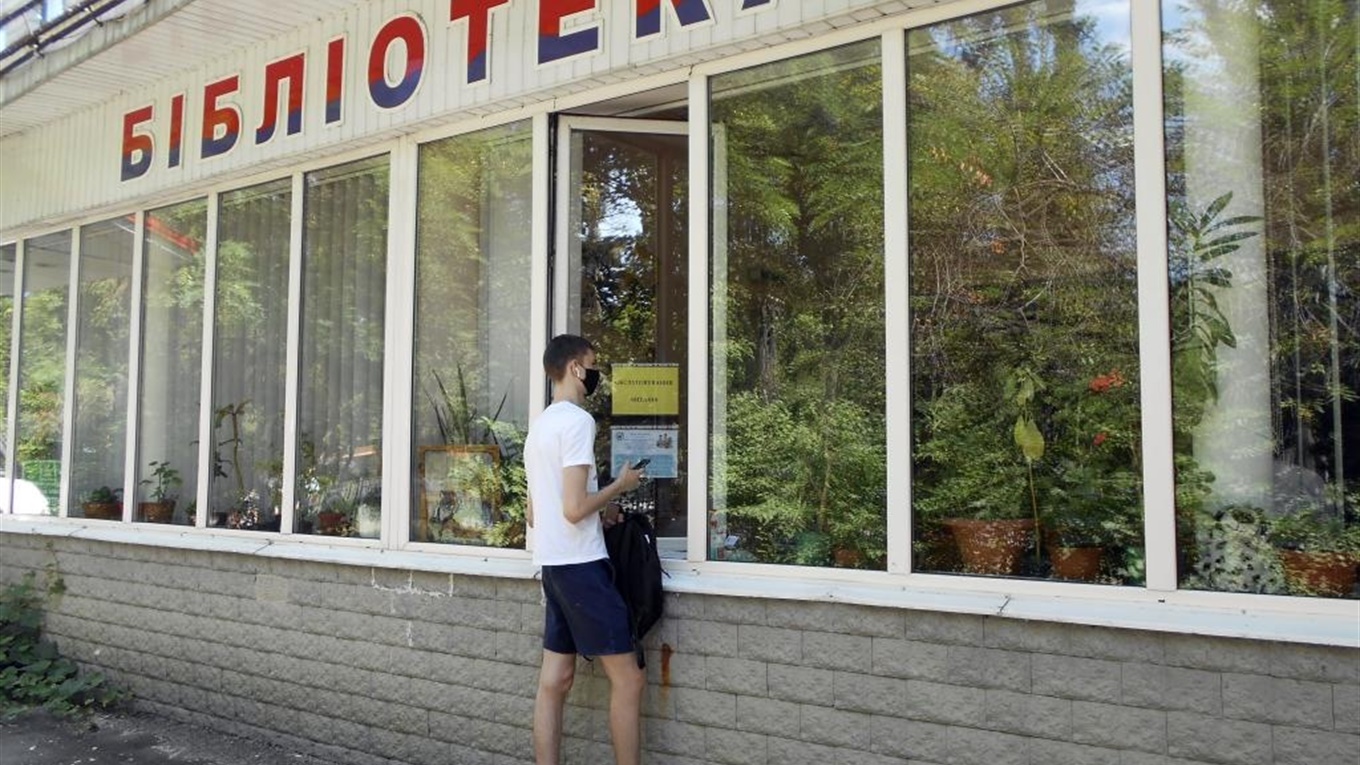 Тридцять комп’ютерів і пів тисячі книг. Таке оновлення чекають бібліотекарі Переяславщини