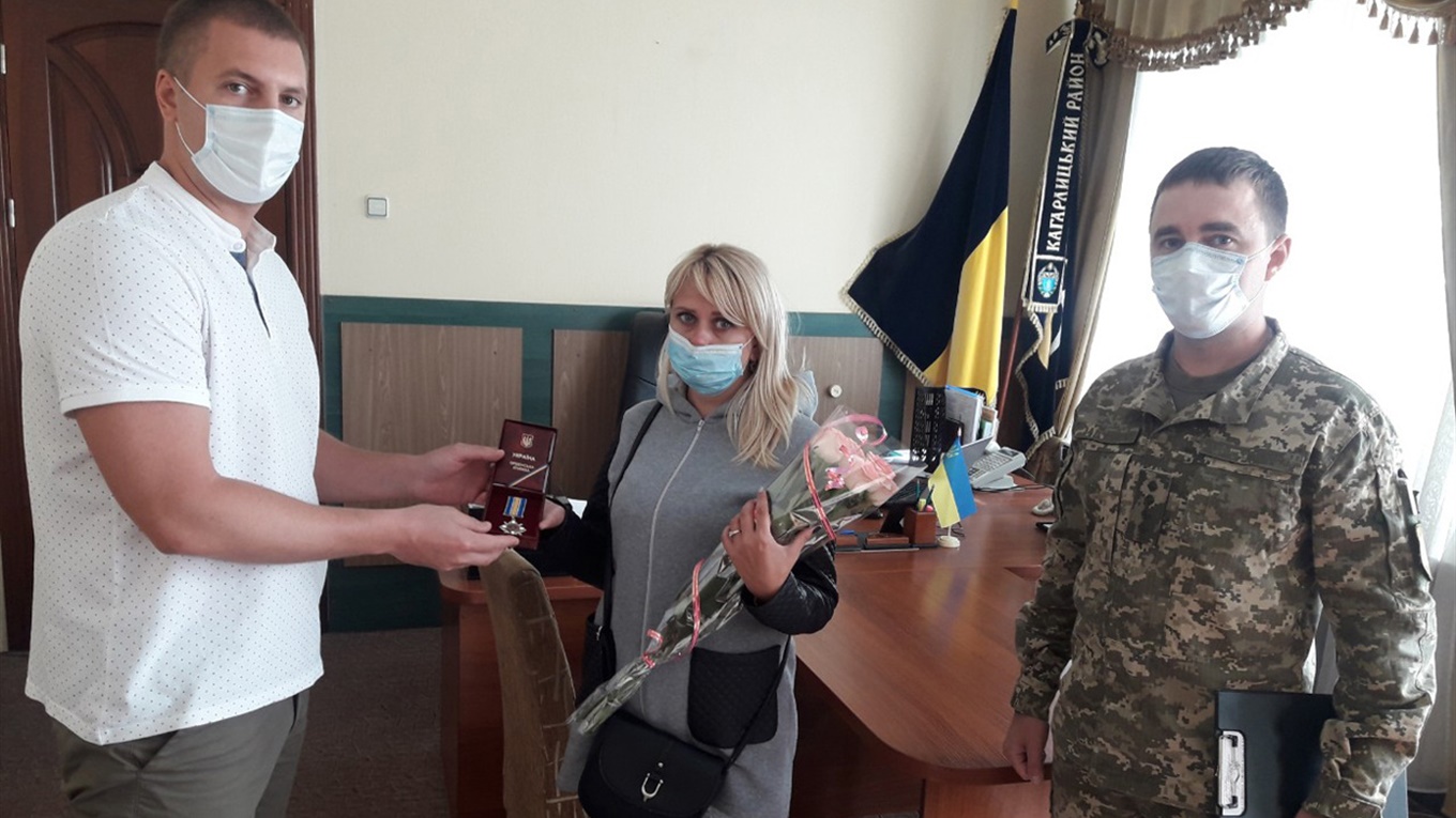 Орден «За мужність» ІІІ ступеня (посмертно) вручено дружині загиблого воїна Артема Соколова